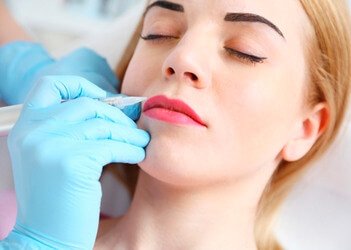 PERMANENTNÍ MAKE-UP RTY