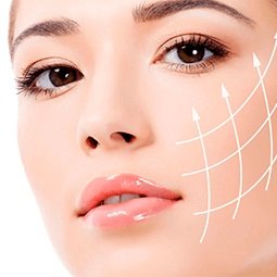 MEZOTERAPIEOMLAZENÍ PLETI